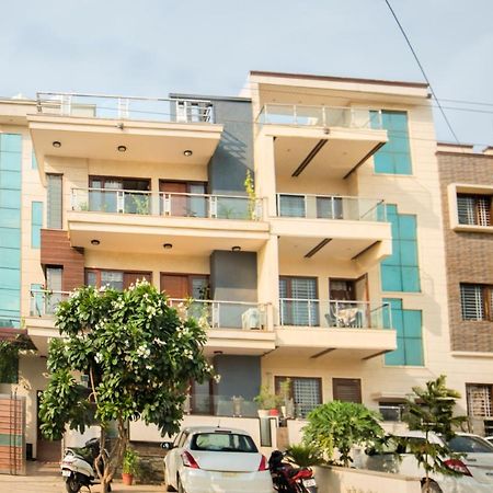 Fabhotel Mannat Residency Sec 52 Gurgaon Eksteriør billede