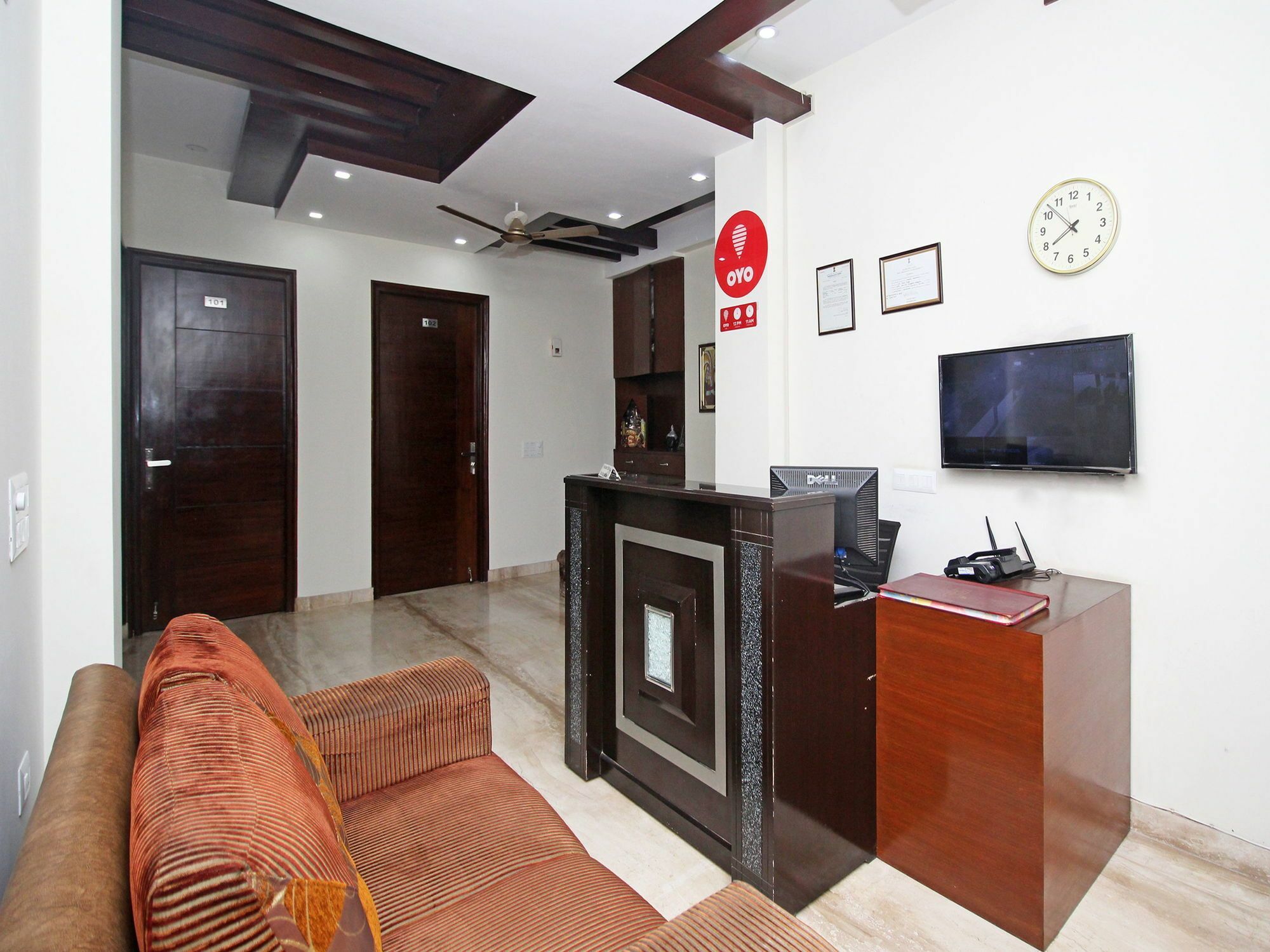 Fabhotel Mannat Residency Sec 52 Gurgaon Eksteriør billede