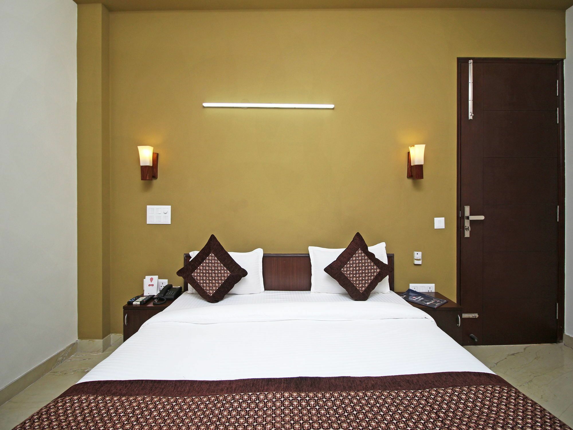 Fabhotel Mannat Residency Sec 52 Gurgaon Eksteriør billede